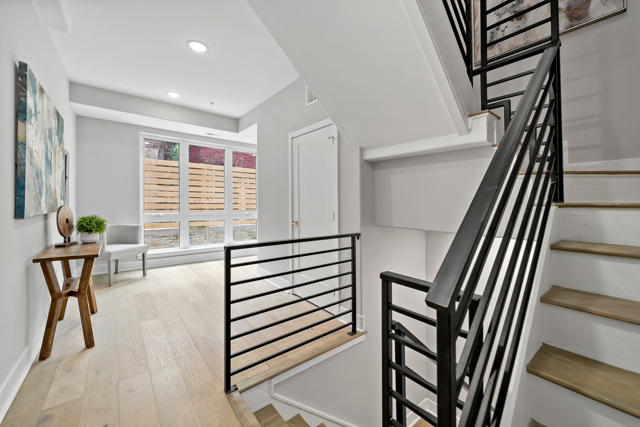 1805 E Moyamensing Ave-02