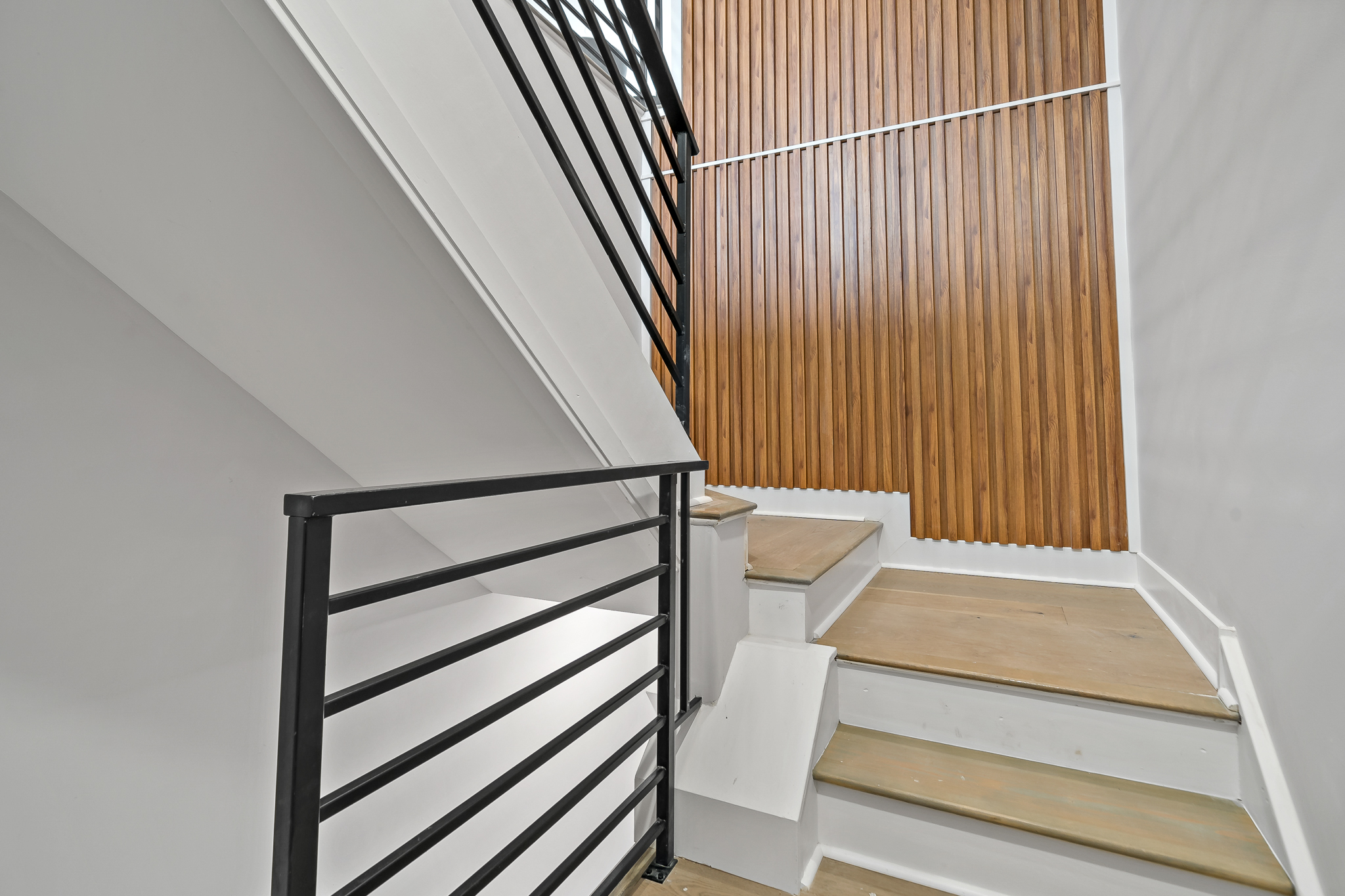 1805 E Moyamensing Ave-18